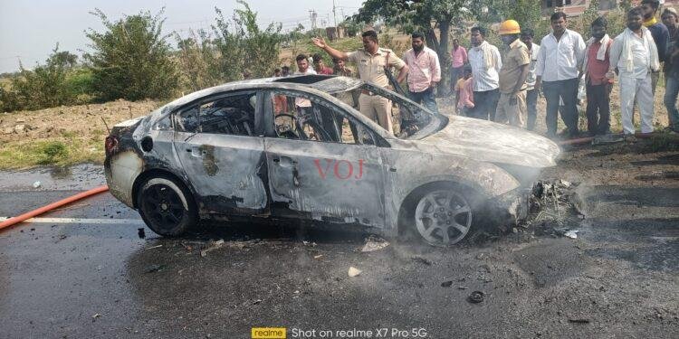 ಕಾರ್‌ನಲ್ಲಿ ಬೆಂಕಿ ಅವಘಡ, ಮೂವರು ಜಸ್ಟ್ ಪಾರು