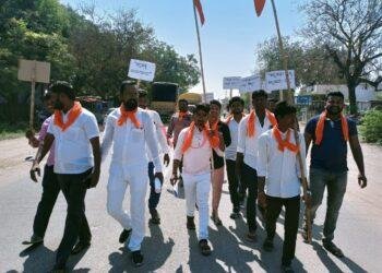 ಕನ್ನಡ ಧ್ವಜಕ್ಕೆ ಬೆಂಕಿ ಹಚ್ಚಿದ ಪುಂಡರ ವಿರುದ್ಧ ಕ್ರಮಕ್ಕೆ ಆಗ್ರಹಿಸಿ ಪಾದಯಾತ್ರೆ..