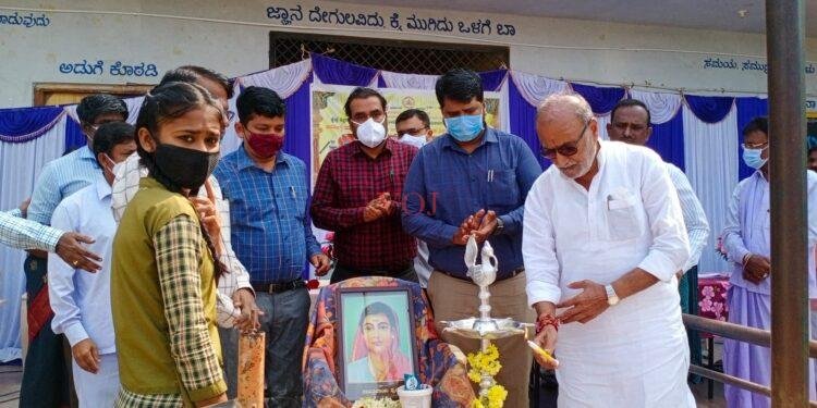 ಲಸಿಕಾ ಅಭಿಯಾನಕ್ಕೆ ಶಾಸಕರಿಂದ ಚಾಲನೆ.