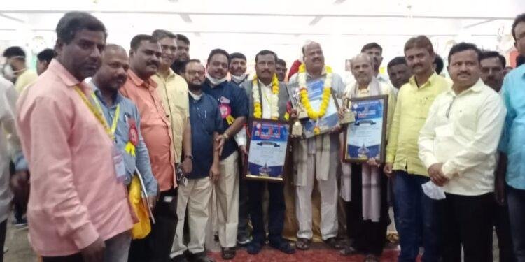 36 ನೇ ರಾಜ್ಯ ಪತ್ರಕರ್ತರ ಸಮ್ಮೇಳನದಲ್ಲಿ ಹಿರಿಯ ಪತ್ರಕರ್ತರಿಂದ ಸನ್ಮಾನ: