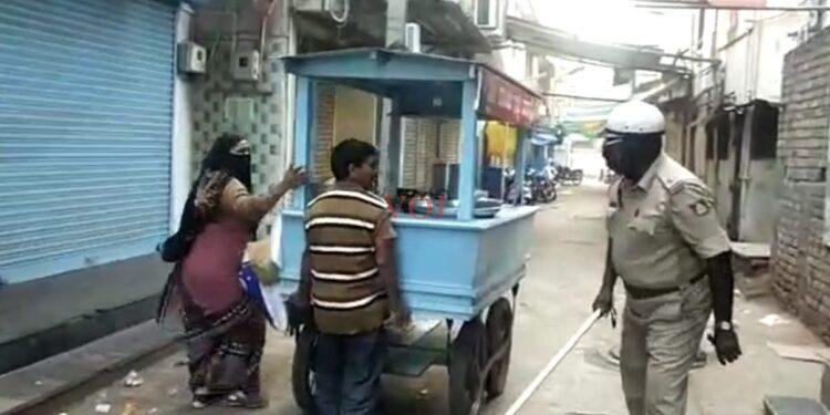 ಗುಮ್ಮಟ ನಗರದಲ್ಲಿ ಲಾಠಿ ಏಟು