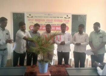 ಮಹಿಳಿಯರು ಮುಖ್ಯ ವಾಹಿನಿಗೆ ಬರಬೇಕು.