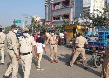 ವೀಕೆಂಡ್ ಕರ್ಪ್ಯೂ ಉಲ್ಲಂಘನೆ, 36,900 ರೂಪಾಯಿ ದಂಡ