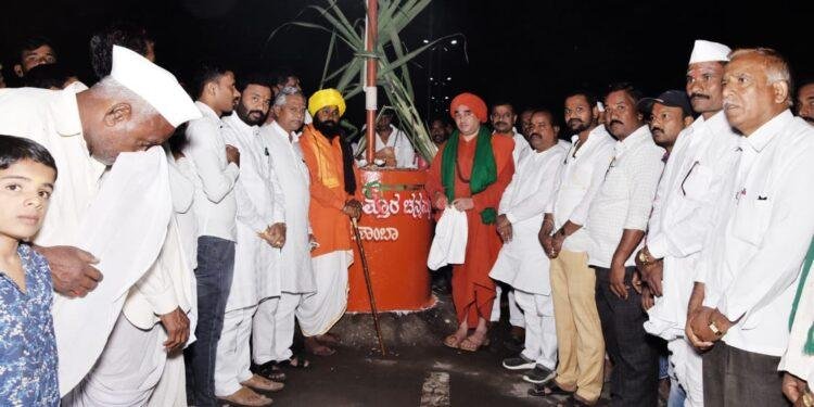 ವೀರರಾಣಿ ಕಿತ್ತೂರು ಚೆನ್ನಮ್ಮ ಹಾಗೂ ಕ್ರಾಂತಿವೀರ ಸಂಗೊಳ್ಳಿ ರಾಯಣ್ಣನ ವೃತ್ತ ಉದ್ಘಾಟನಾ ಸಮಾರಂಭದ ಸಂಭ್ರಮ..