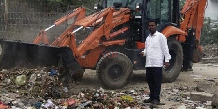 ಕಸದ ಸಮಸ್ಯೆಯನ್ನು ನಿವಾರಿಸಿದ ನೂತನ ಪಟ್ಟಣ ಪಂ.ಸದಸ್ಯ: