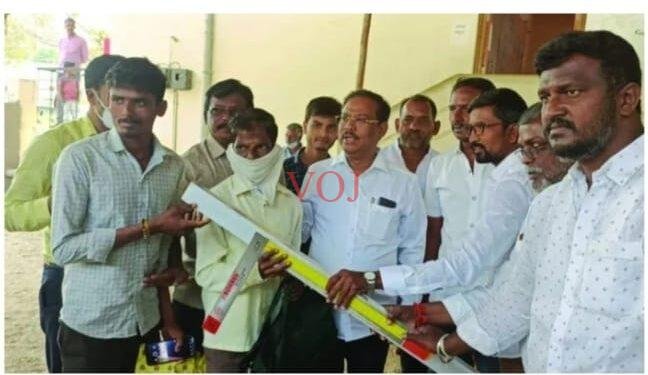 ಕಟ್ಟಡ ಕಾರ್ಮಿಕರಿಗೆ 500 ಕಿಟ್ ವಿತರಣೆ: