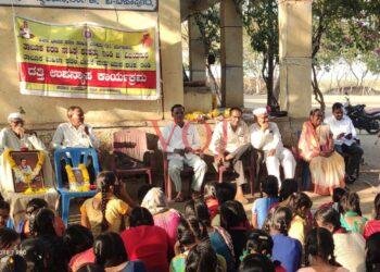 ನುಡಿದಂತೆ ನಡೆದು ತೋರಿಸಿದವರೆ ಶರಣರು..