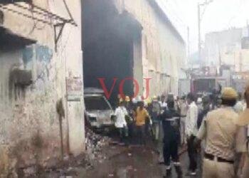 ಗುಜರಿ ವಸ್ತುಗಳ ಗೋದಾಮಿಗೆ ಬೆಂಕಿ: 11 ಮಂದಿಯ ಸಜೀವ ದಹನ: