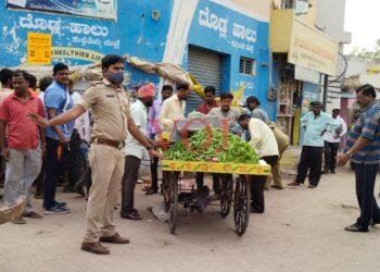 ಟ್ರಾಫಿಕ್ ಜಾಮ್ ಕ್ಲೀಯರ್ ಮಾಡಲು ಬೆಳ್ಳಂಬೆಳಿಗ್ಗೆ ಫಿಲ್ಡಿಗಿಳಿದ ಅಧಿಕಾರಿಗಳು:
