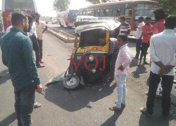 ಆಟೋ ಹಾಗೂ ಬಸ್ ಮಧ್ಯೆ ಮುಖಾಮುಖಿ ಡಿಕ್ಕಿ !!