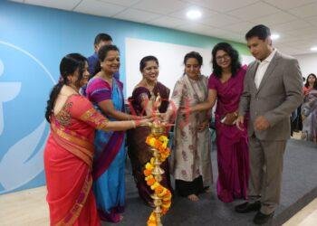 ಪ್ರತಿ ಮಹಿಳೆಯರಲ್ಲೂ ಸಾಮರ್ಥ್ಯವಿದೆ, ಅದನ್ನು ಸಮರ್ಥವಾಗಿ ಬಳಸಿಕೊಳ್ಳಬೇಕು : ಐಶ್ವರ್ಯ ಅನಂತಕುಮಾರ್ – ಟ್ರಸ್ಟ್‌ ವೆಲ್‌ ಆಸ್ಪತ್ರೆಯಲ್ಲ ಮಹಿಳೆಯರು ಮತ್ತು ಮಕ್ಕಳ ವಿಭಾಗ ಉದ್ಘಾಟನೆ.