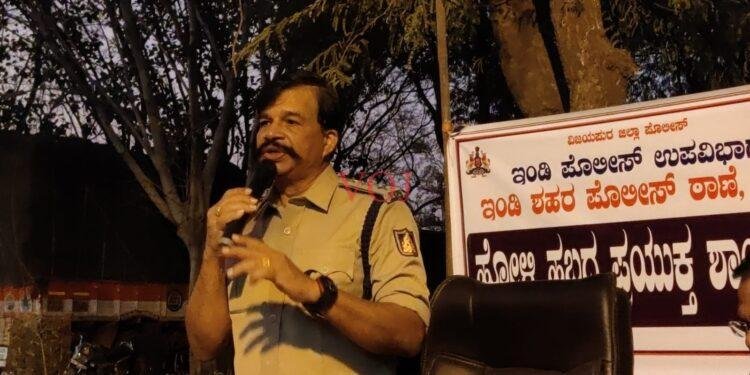 ಹಿಂದೂ ಮುಸ್ಲಿಂ ಏಕ ಹೈ ! ಹೋಳಿ ಹಬ್ಬ ಆಚರಣೆ : ಶ್ರೀಧರ ದೊಡ್ಡಿ ಡಿವಾಯ್ಎಸ್ಪಿ.