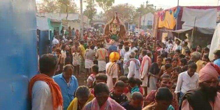 ದೇವರಗಡ್ಡಿಯ ಗದ್ದೆಮ್ಮ ದೇವಿ ಯನ್ನು ಅದ್ದೂರಿಯಾಗಿ ಬಿಳ್ಕೊಟ್ಟ ಈಚನಾಳ ಜನತೆ: