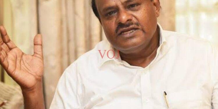 ಈಶ್ವರಪ್ಪ ಪರ ಬ್ಯಾಟ್ ಮಾಡಿದ  ಕುಮಾರಸ್ವಾಮಿ: