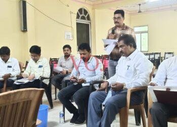 8 ಇಲಾಖೆಗಳ ಪ್ರಗತಿ ಪರಿಶೀಲನಾ ಸಭೆ ನಡೆಸಿದ ಆಡಳಿತಾಧಿಕಾರಿಗಳು: