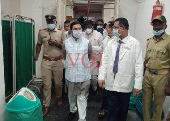 ರಿಮ್ಸ್ ಆಸ್ಪತ್ರೆ ಆಸ್ಪತ್ರೆಗೆ ಭೇಟಿ ನೀಡಿದ ಕೇಂದ್ರ ಸಚಿವ ಪ್ರಹ್ಲಾದ್ ಜೋಷಿ: