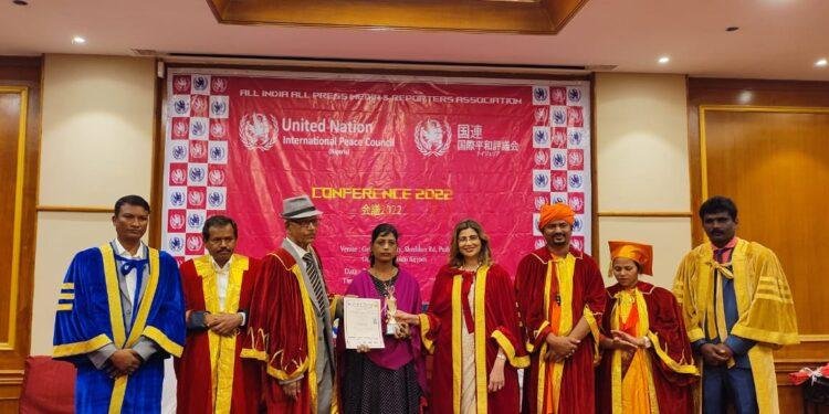 ಜ್ಯೋತಿ ಸುಂಕದ ಅವರ ಸಮಾಜ ಸೇವೆಗೆ ಒಲಿದ ಗ್ಲೋಬಲ್ ಸರ್ವೀಸ್ ಅವಾರ್ಡ್: