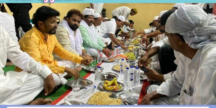 ಭಾವೈಕ್ಯತೆಯ ಸಂಕೇತವಾದ ರಂಜಾನ್ ಹಬ್ಬ- ಗುತ್ತೆದಾರ