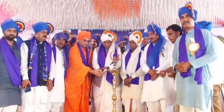 ಹಿಂದುಳಿದ ವರ್ಗದವರೊಂದಿಗೆ ಎಲ್ಲಾ ವರ್ಗದ ಜನರಿಗೆ ಅಂಬೇಡ್ಕರರ ಕೊಡುಗೆ ಅಪಾರ: ಖರ್ಗೆ