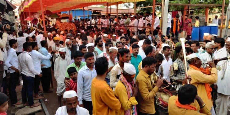 ವಿಜೃಂಭಣೆಯಿಂದ ಜರುಗಿದ ಶ್ರೀ ಯಲ್ಲಮ್ಮ ದೇವಿ ಜಾತ್ರೆ: