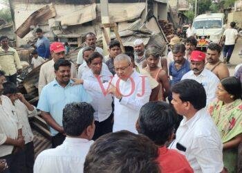 ಸ್ವಾಂತನ ಹೇಳಿ ಲಕ್ಷ ರೂಪಾಯಿ ಸಹಾಯ ಧನ ನೀಡಿದ ಶಾಸಕ ಯಶವಂತರಾಯಗೌಡ ಪಾಟೀಲ್.