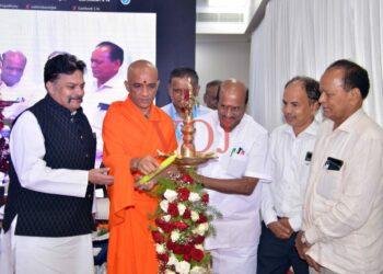 ವೇಗವಾಗಿ ಚಾರ್ಜ್‌ ಆಗುವ ಹಾಗೂ ಬೆಂಕಿ ಹತ್ತಿಕೊಳ್ಳದ ಬ್ಯಾಟರಿ ತಂತ್ರಜ್ಞಾನ ಸಂಶೋಧನೆ..!