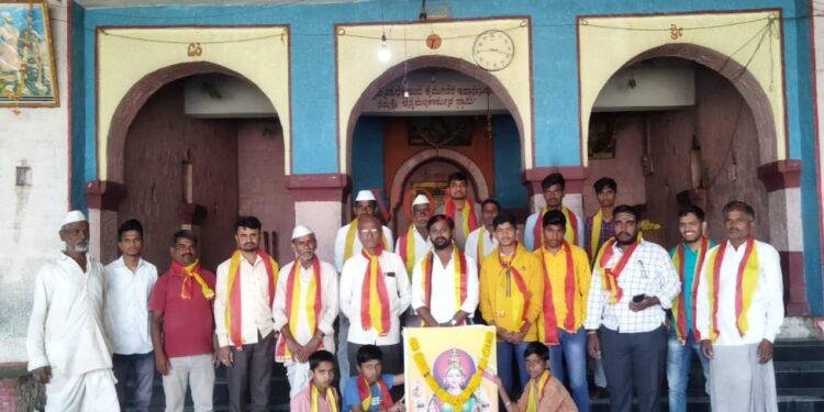 125 ನೇ ದಿನಕ್ಕೆ ಕಾಲಿಟ್ಟ ಗುತ್ತಿಬಸವಣ್ಣ ಧರಣಿ ಸತ್ಯಾಗ್ರಹ ಹೋರಾಟ : ಕರವೇ ಅಧ್ಯಕ್ಷ ಕೆಂಗನಾಳ್ ಆಕ್ರೋಶ..!