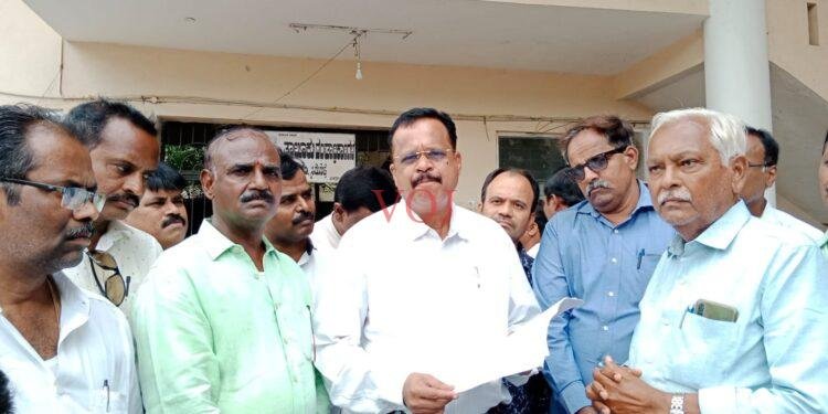 ಜಿಎಸ್ಟಿ ನೀತಿ ವಿರೋಧಿಸಿ ಪ್ರತಿಭಟನೆ: