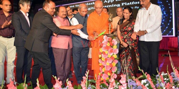 ಒಡೆದು ಹೋಗಿರುವ ಮನಗಳನ್ನು ಒಗ್ಗೂಡಿಸುವ ಆ್ಯಪ್ ಗಳ ಅಗತ್ಯತೆ ಹೆಚ್ಚಾಗಿದೆ: ಡಾ.ನಿರ್ಮಲಾನಂದನಾಥ ಮಹಾಸ್ವಾಮೀಜಿ..