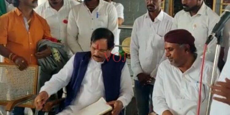 ಸೋಮದೇವರಹಟ್ಟಿ ಗ್ರಾಮಕ್ಕೆ ಕೇಂದ್ರ ಸಚಿವ ಶ್ರೀಪಾದ್ ನಾಯಕ್ ಭೇಟಿ..