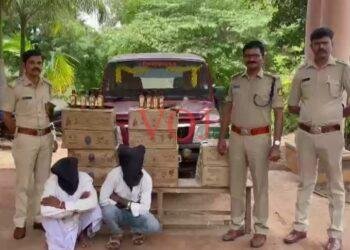 ಅಕ್ರಮ ಮದ್ಯ ಸಾಗಾಟ ವೇಳೆಯಲ್ಲಿ ಅಬಕಾರಿ ಪೊಲೀಸರು ದಾಳಿ..!