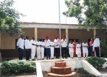 ದಾನಿಗಳಿಂದ ಊಟದ ತಟ್ಟೆ ಕಾಣಿಕೆ..