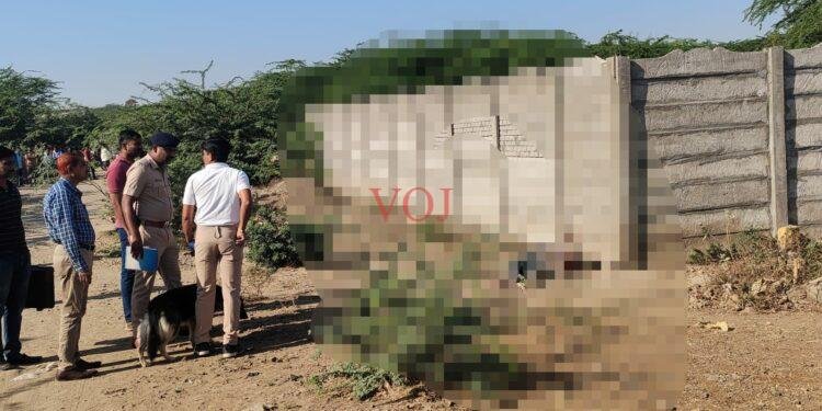 ತಲೆ ಮೇಲೆ ಕಲ್ಲು ಎತ್ತಿ ಹಾಕಿ ವ್ಯಕ್ತಿಯ‌ ಬರ್ಬರ ಹತ್ಯೆ..!