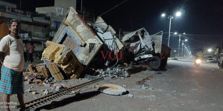 ಇಂಡಿಯಲ್ಲಿ ಗೂಡ್ಸಗಾಡಿ ಸೇವಲಾಲ ವೃತ್ತಕ್ಕೆ ಡಿಕ್ಕಿ ಸ್ಥಳದಲ್ಲಿಯೇ ವೋರ್ವನ ಸಾವು..!