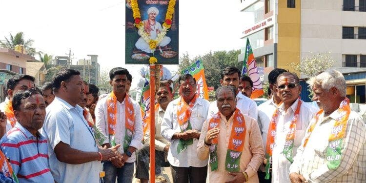 ಇಂಡಿಯಲ್ಲಿ ಸಿಹಿ ಹಂಚಿ, ಪಟಾಕಿ ಸಿಡಿಸಿ ಸಂಭ್ರಮ..!