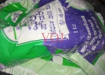 ಮಕ್ಕಳ ಆಹಾರ ಪದಾರ್ಥಗಳ ಸಾಗಾಟ, ಸ್ಥಳೀಯರ ಕೈಗೆ ಸಿಕ್ಕಿಬಿದ್ದ ಶಿಕ್ಷಕಿ,