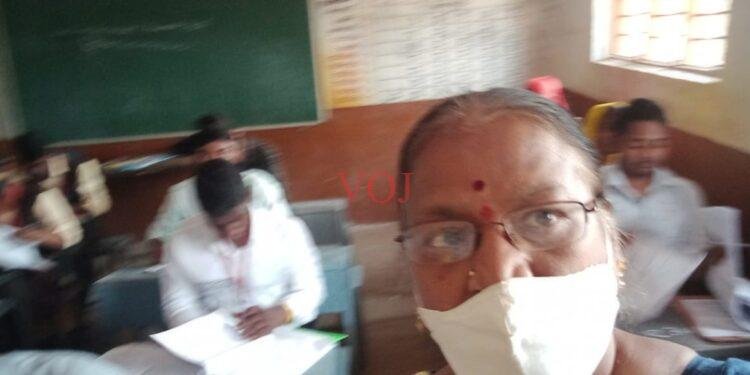 ಪಿಯು ಪರೀಕ್ಷಾ ಕೇಂದ್ರದಲ್ಲಿ ಸ್ಪೆಷಲ್ ಅಬ್ಸರ್ವರ್ ಯಡವಟ್ಟು..