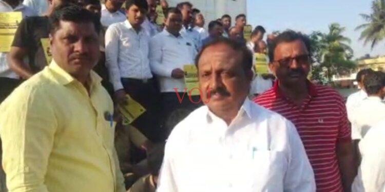 ಗುಮ್ಮಟ ನಗರದಲ್ಲಿ ಜಿಲ್ಲಾ ಸರಕಾರಿ ನೌಕರರ ಪ್ರತಿಭಟನೆ..!