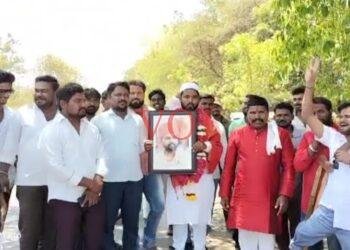 ನೆಚ್ಚಿನ ನಾಯಕನಿಗೆ ಟಿಕೆಟ್ ಸಿಗಲೆಂದು ಅಭಿಮಾನಿಯಿಂದ ಹರಕೆ: