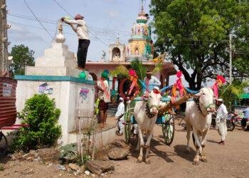 ಮಳೆಗಾಗಿ ದೇವರ ಮೊರೆ ಹೋದ ಮಸಳಿ ಗ್ರಾಮಸ್ಥರು..!