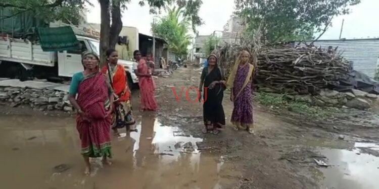 ಮೂವತ್ತು ವರ್ಷಗಳಿಂದ ಮೂಲಭೂತ ಸೌಕರ್ಯಗಳನ್ನು ಕಾಣಾದ ಜನವಸತಿ ಪ್ರದೇಶ..!