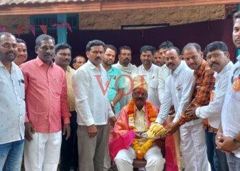 ಸರಕಾರಿ ಶಾಲೆಗೆ ₹ 20,000 ದೇಣಿಗೆ ನೀಡಿದ ಮಾಜಿ ಅಧ್ಯಕ್ಷ..