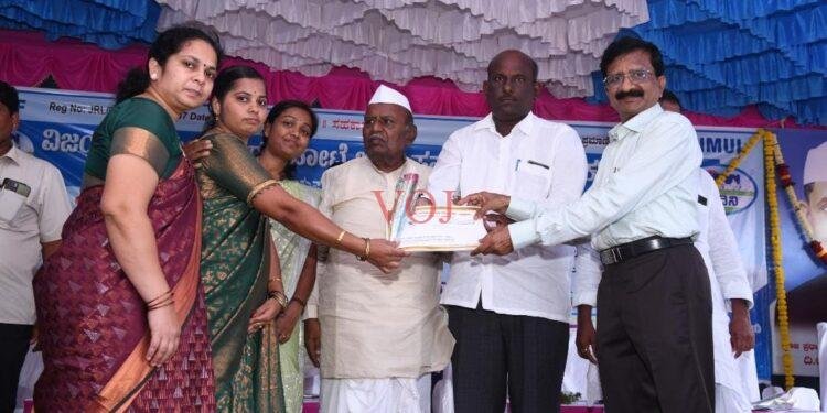 ಹಾಲು ಶೇಖರಣೆಯಲ್ಲಿ ಇಂಡಿ ತಾಲೂಕು ಜಿಲ್ಲೆಗೆ ಪ್ರಥಮ..