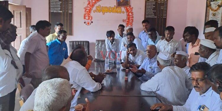 ಎಕ್ಸಪ್ರೆಸ್ ರೈಲು ಲಚ್ಯಾಣಕ್ಕೆ ನಿಲುಗಡೆ – ಜಿಗಜಿಣಗಿ ಭರವಸೆ..