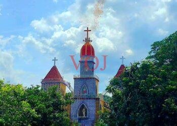 ಸಂದನ ಪಾಳ್ಯ ಚರ್ಚ್ ಉದ್ಘಾಟನೆಗೆ ಹೆಲಿಕಾಪ್ಟರ್ ನಿಂದ ಪುಷ್ಪವೃಷ್ಟಿ..!