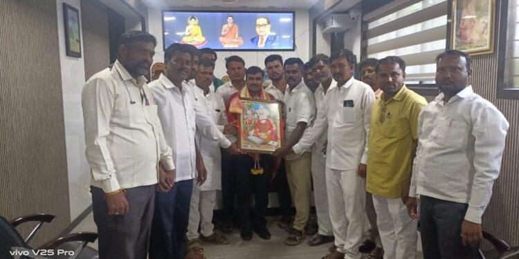 ತಳವಾರ ಸಮುದಾಯ ಸಮಾಜಮುಖಿಯಾಗಲೂ ಜಿಲ್ಲಾಧಿಕಾರಿಗಳ ಪಾತ್ರ ಬಹಳ ಮುಖ್ಯ..!