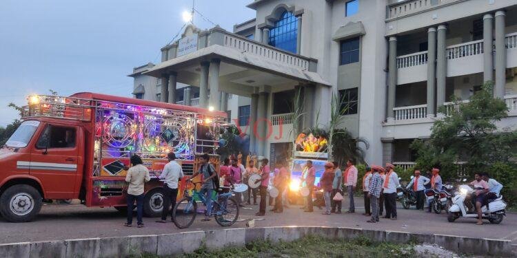 ತಾಲೂಕು ಅಡಳಿತ ಸೌಧದಲ್ಲಿರುವ “ಗಣೇಶ ವಿಸರ್ಜನೆ” ಅದ್ದೂರಿ ಉತ್ಸವ..