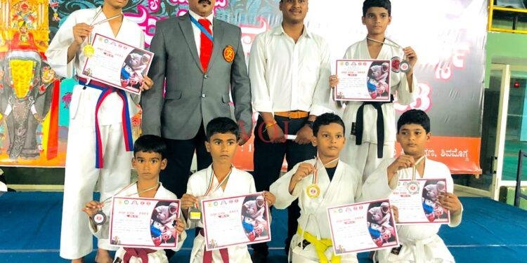 ಕುಡೋ ಪಂದ್ಯಾವಳಿಯಲ್ಲಿ ಜಿಲ್ಲೆಗೆ ಕೀರ್ತಿ ತಂದ ಕ್ರೀಡಾಪಟುಗಳಿಗೆ ಅಭಿನಂದನೆ : ಅಸೋಸಿಯೇಷನ್ ಅಧ್ಯಕ್ಷ ಚೌಧರಿ..