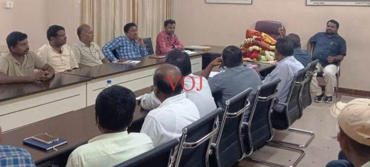 ಎಲ್ಲರಿಗೂ ನೀರುಕೊಡುವ ವ್ಯವಸ್ಥೆ ಮಾಡೋಣ : ಅಭಿಯಂತರ ಗಡಬಳ್ಳಿ.