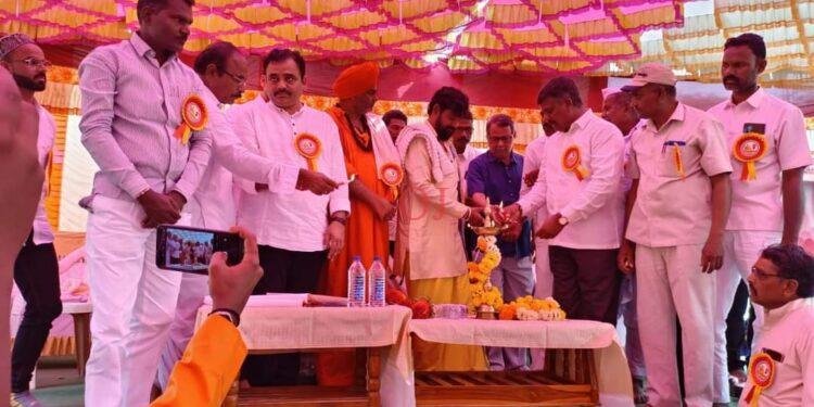 ಸಂತ ಸೇವಾಲಾಲರ ತತ್ವಗಳು ಯುವಕರಿಗೆ ಆದರ್ಶ